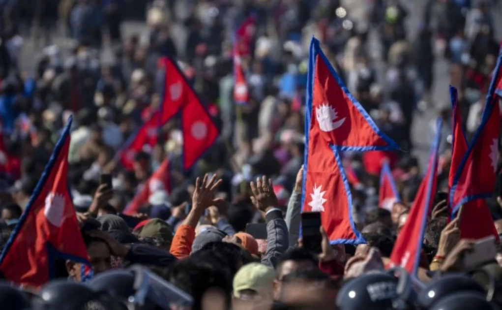 Many people were hurt when security officers and protesters fought at Tinkune