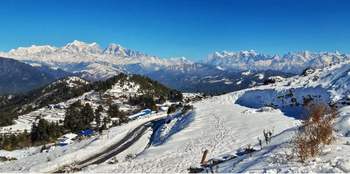 snowfall in khumbu