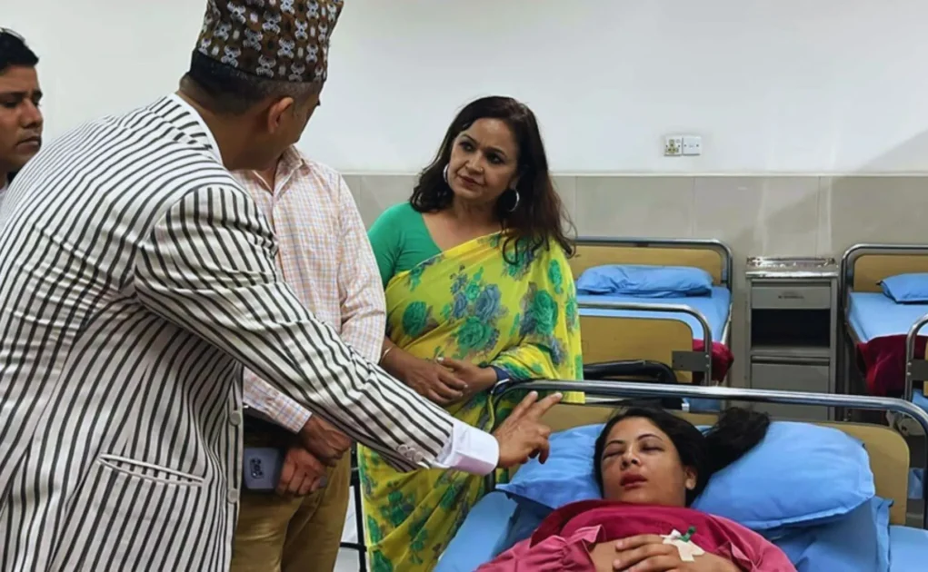 journalist sabina karki at the hospital after eye injury at baneshwor protest