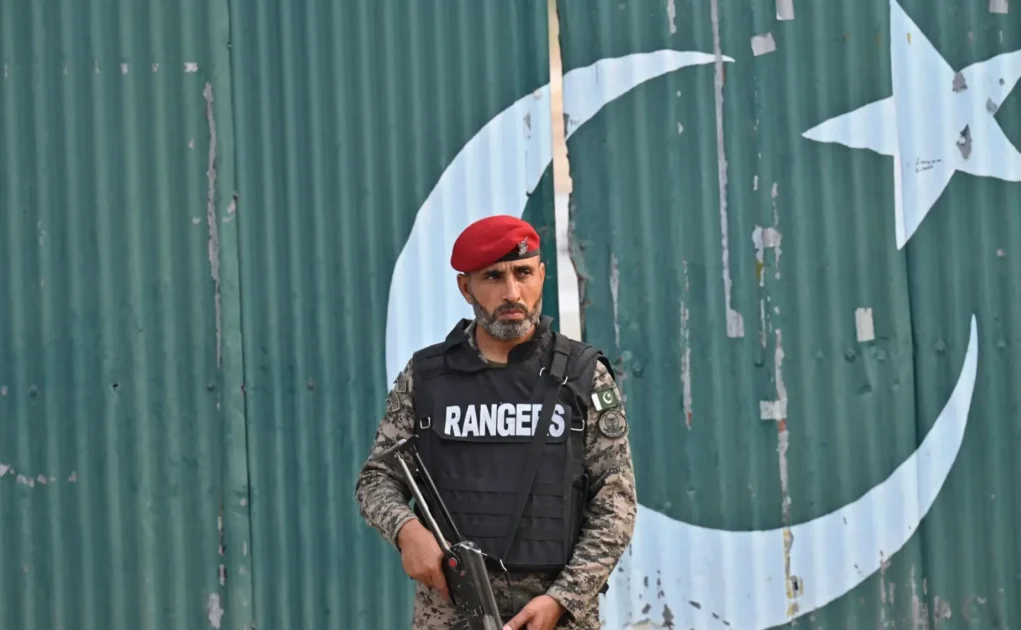 Pakistan police