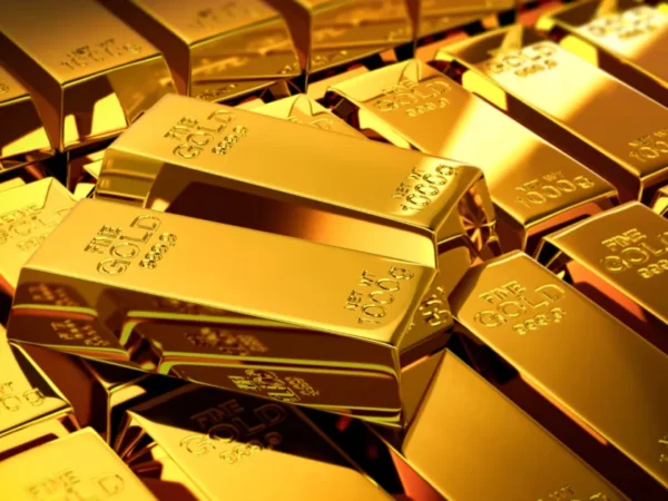 Gold Price Reaches Rs 221,700