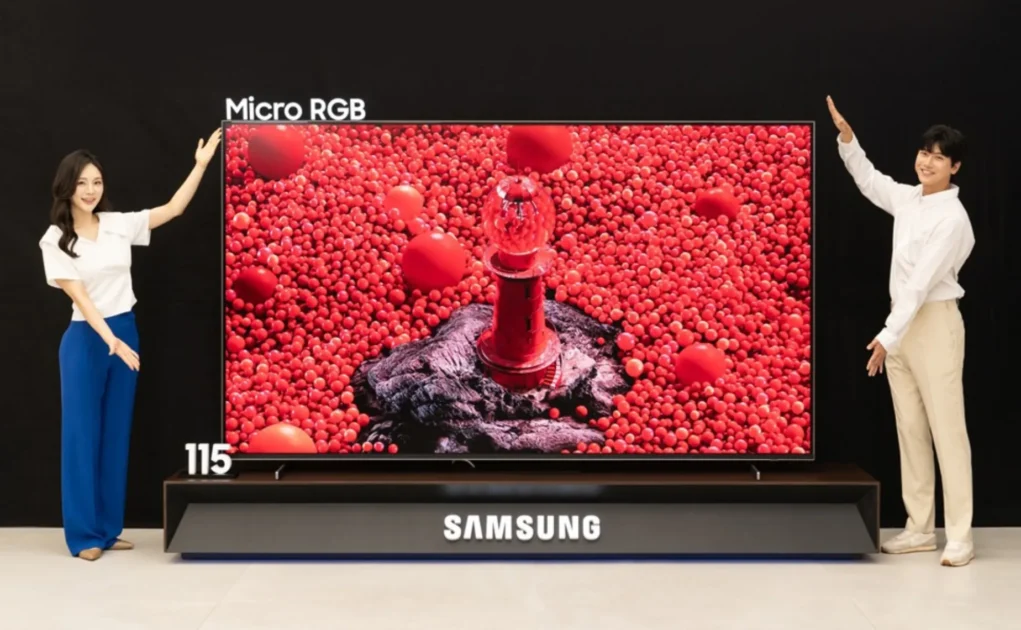 World’s First Micro RGB Display