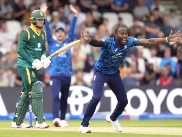 England Beats South Africa
