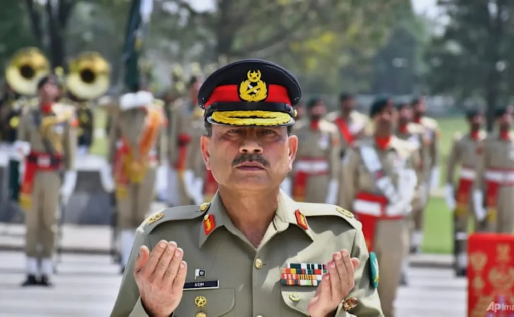 Pakistan Grants Lifetime Immunity